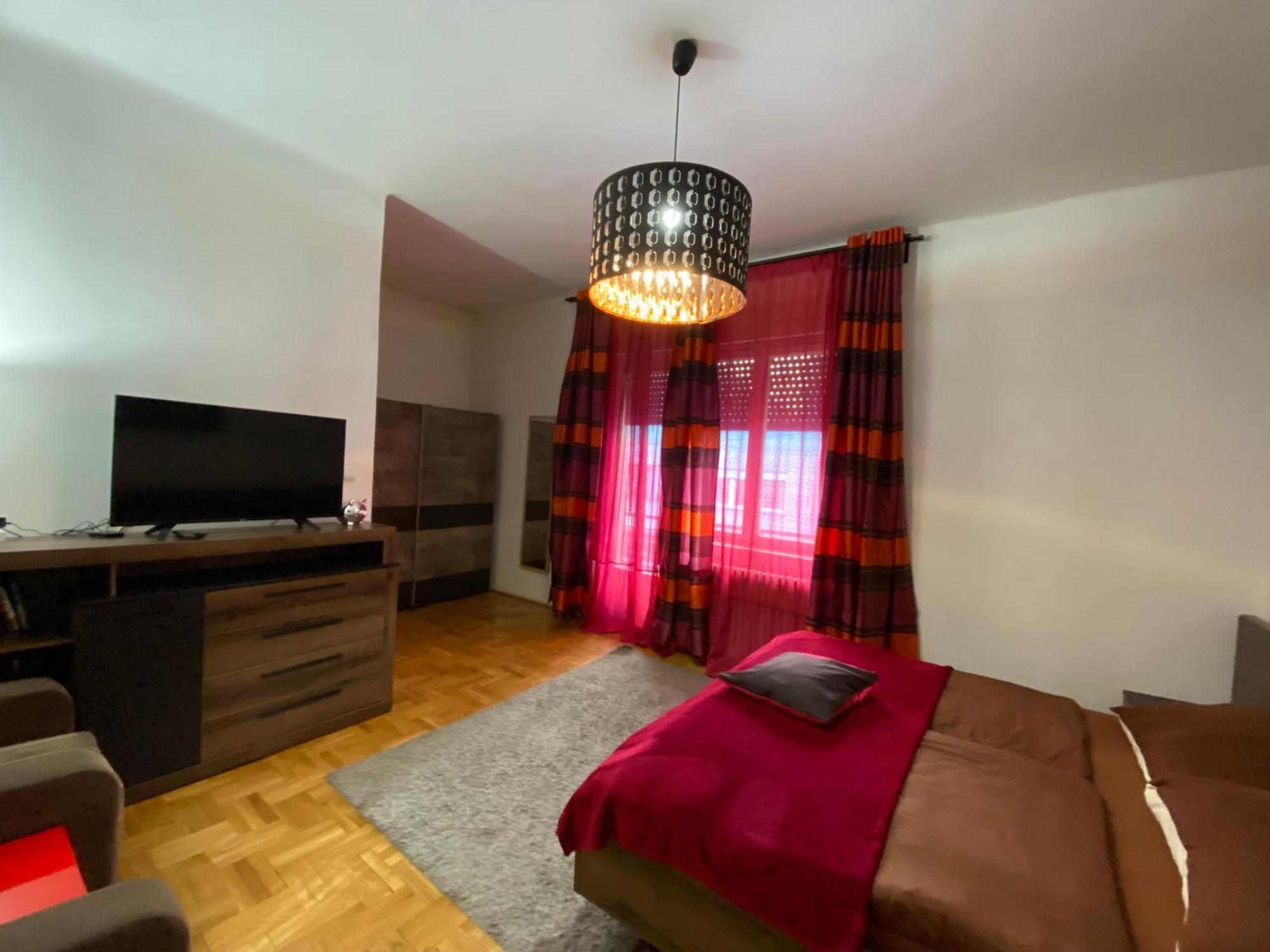 Holiday Apartments & Rooms Next Danube Promenade Budapeste Exterior foto